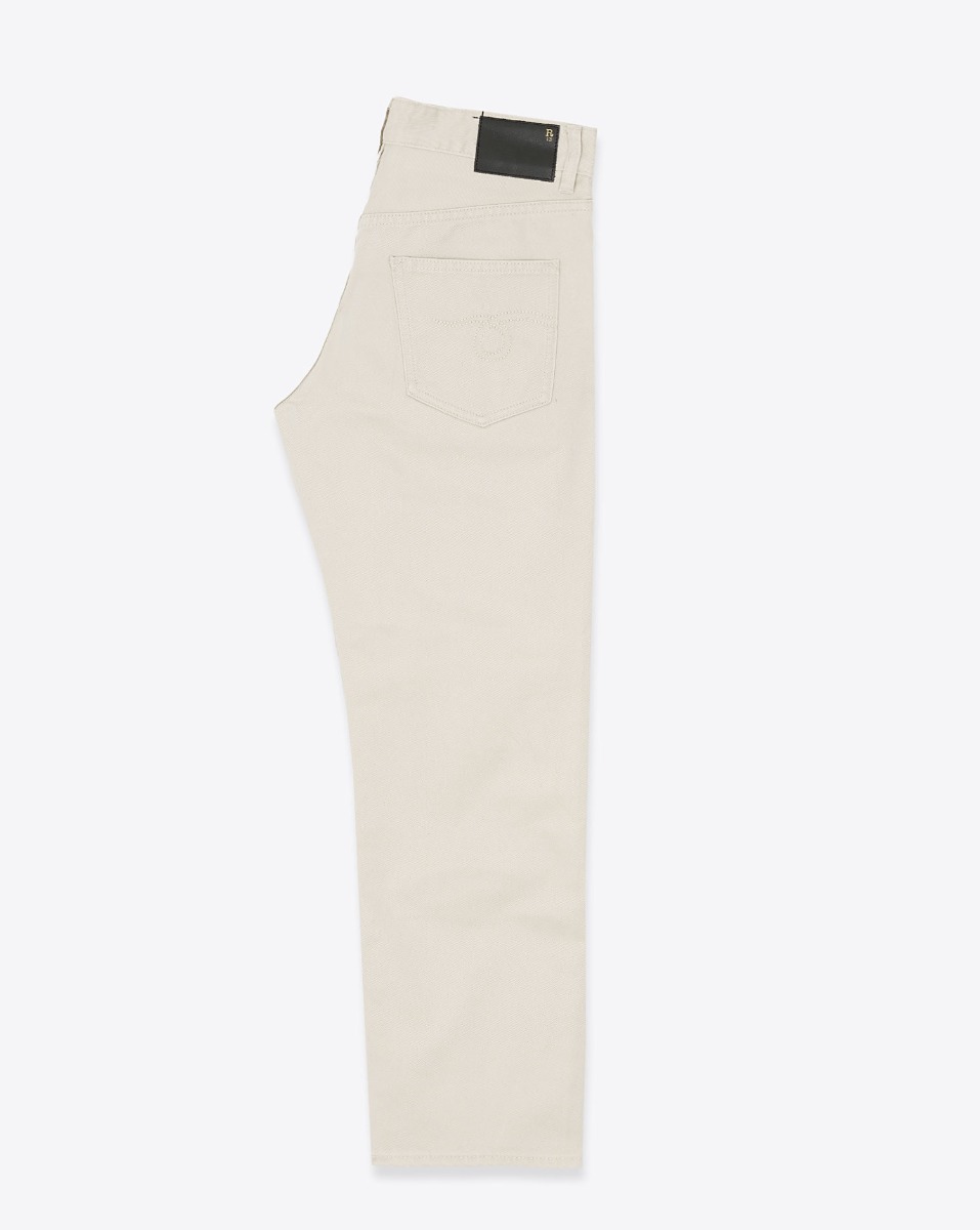 Jean Romeo Ivory Sateen R13 Denim. Vue de profil.