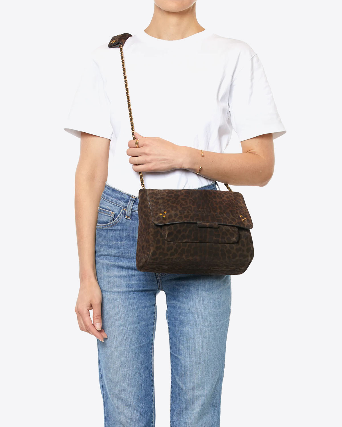 Sac en cuir imprimé léopard kaki Lulu L Jérôme Dreyfuss. Porté Crossover.