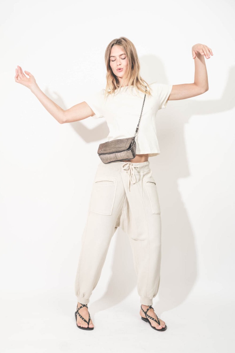 Mini-sac Bobi S Jérôme Dreyfuss en cuir lamé champagne. Porté sans les mains ! 