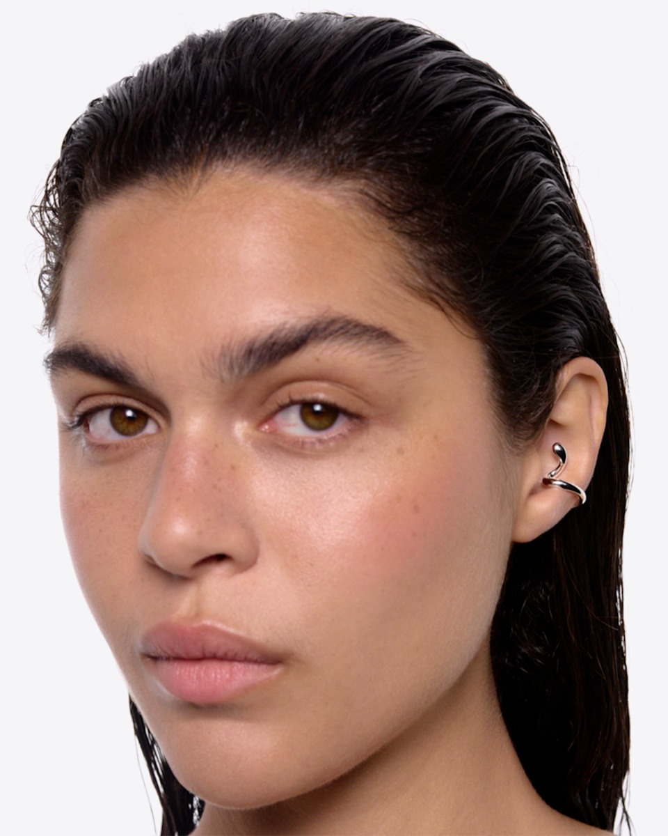 Maria Black Ear Cuff Coil Whirl Gauche – Argent