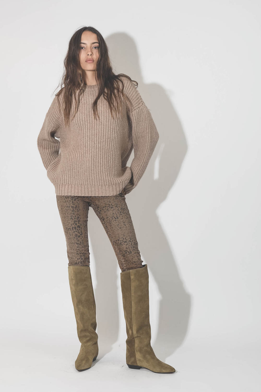 Anine Bing Pull Sydney Crew – Camel