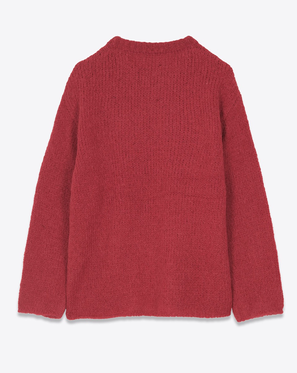 Pull oversize Thibault Van Der Straete en alpaga rouge. Vue de dos