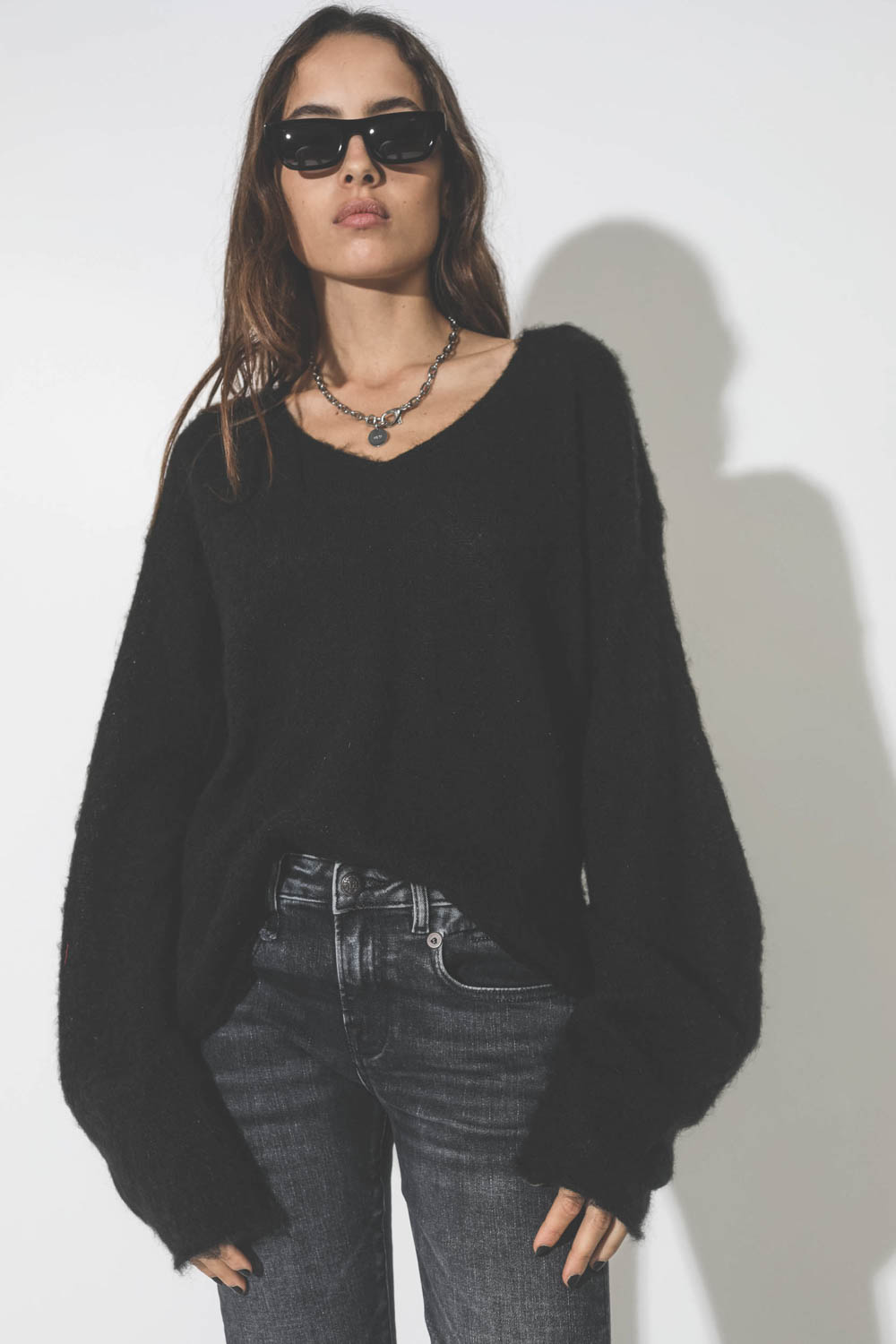 Maison Flaneur Pull Col V Mohair – Noir