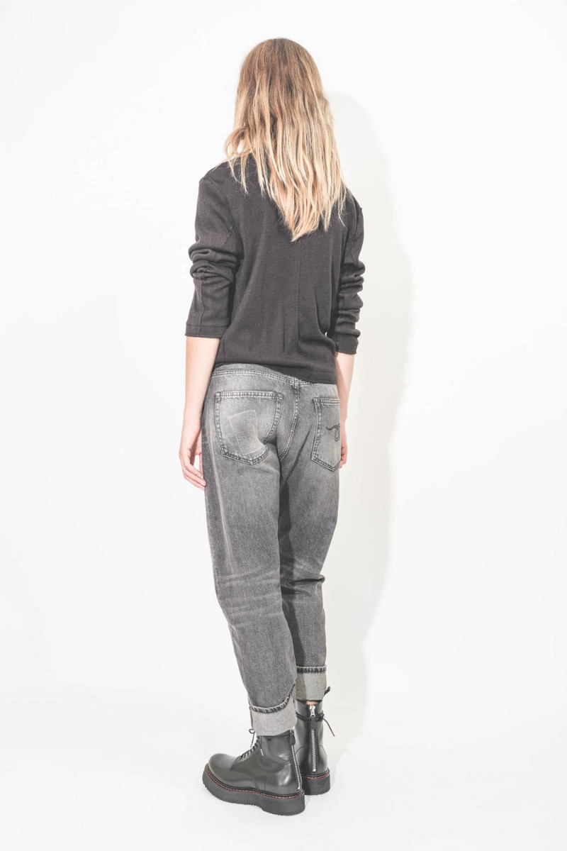 Top Twisted Lapel Black R13. Porté de dos. 