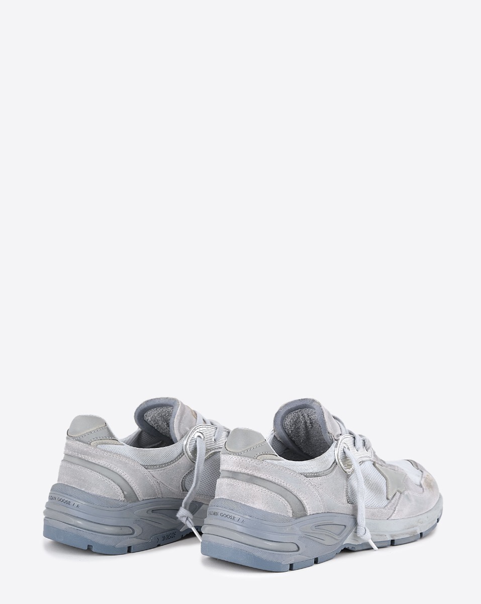 Sneakers Running Dad Golden Goose Femme étoile blanche, arrière gris bleu. Vue de dos.