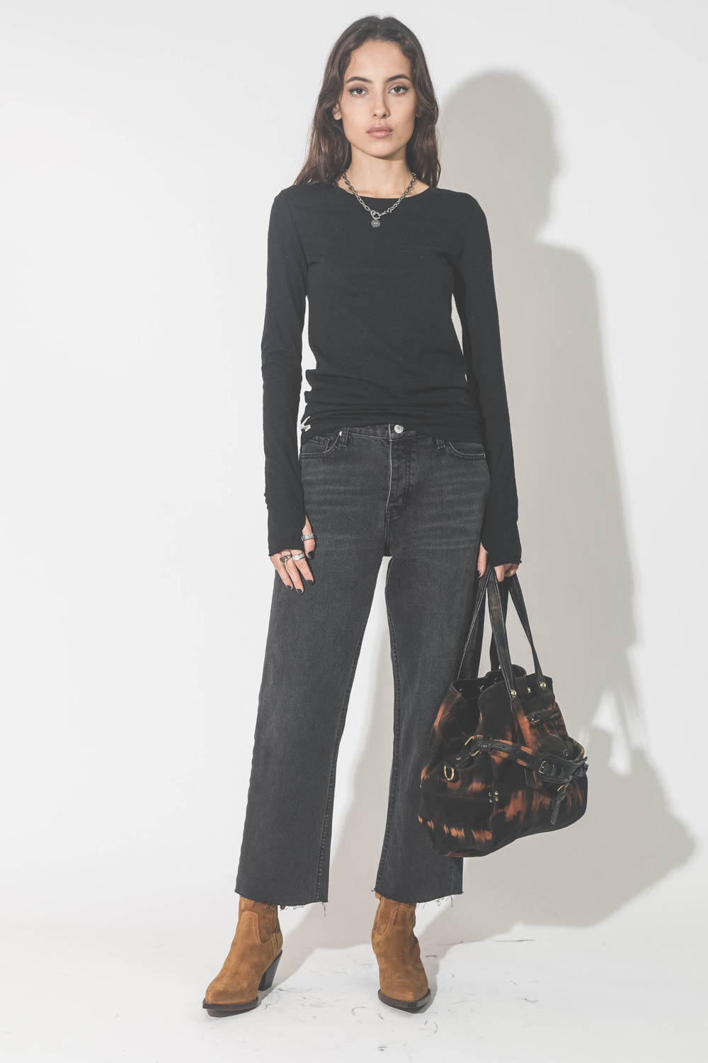 Mikuta Tee-Shirt Manches Longues Lin – Noir